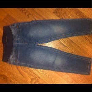 Size 3 T blue jeans.